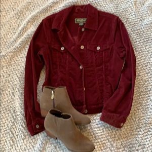 Eddie Bauer XS burgundy Corduroy Jacket